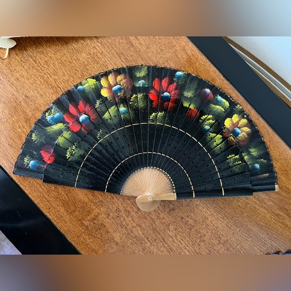 🪭Five 1970s Handheld Fans | WAYANG KULIT | Japanese/Taiwanese/Oriental Vintage - Picture 6 of 17